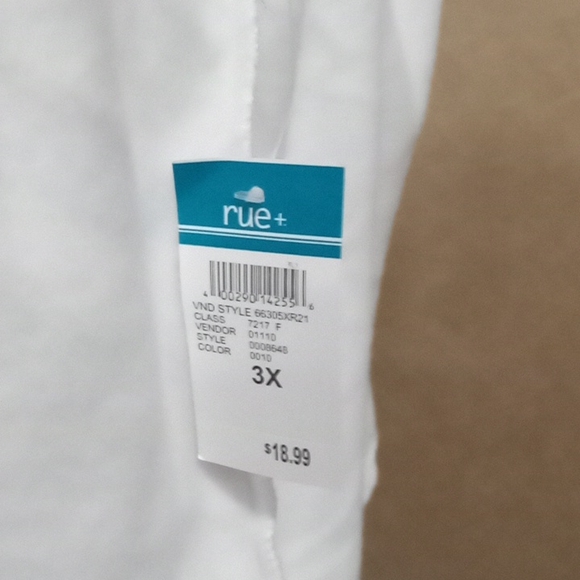 New Women's Plus Size Shorts W/ Elastic Tie String Waist (Forever Love message) - Picture 7 of 10